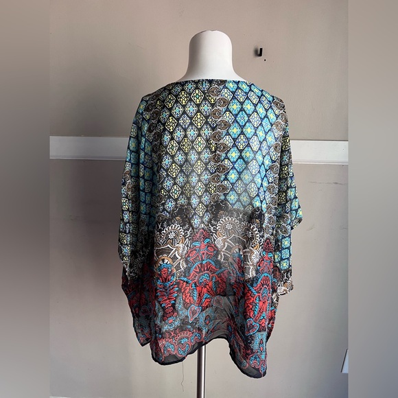 West Kei Blue and Red Patterned Blouse - Picture 3 of 4